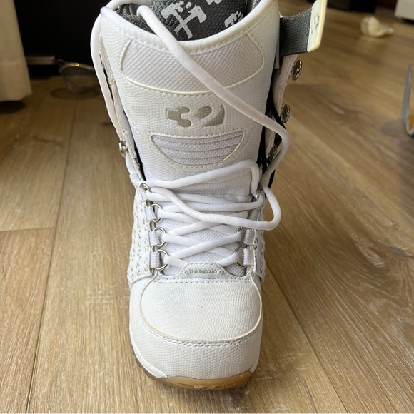 thirtytwo Snowboard Footwear Boots 6.5 - Picture 7 of 9
